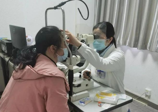 拯救干眼 滋润视界 武汉普瑞眼科干眼治疗黑科技：OPT强脉冲